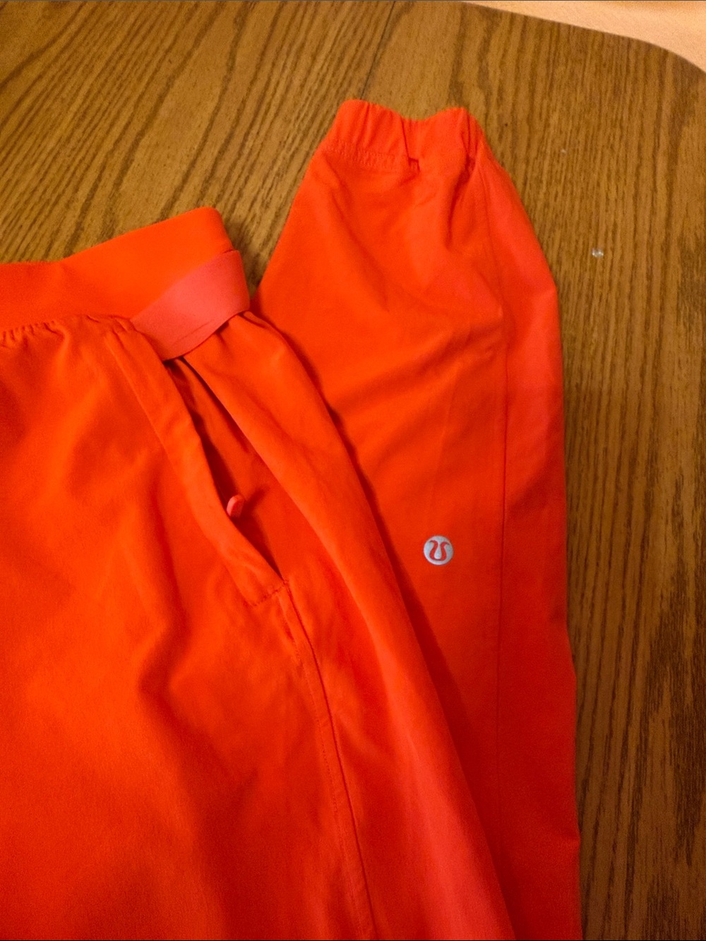 lululemon athletica Men's Bright Orange Jogger Sweatpants - Picture 6 of 7